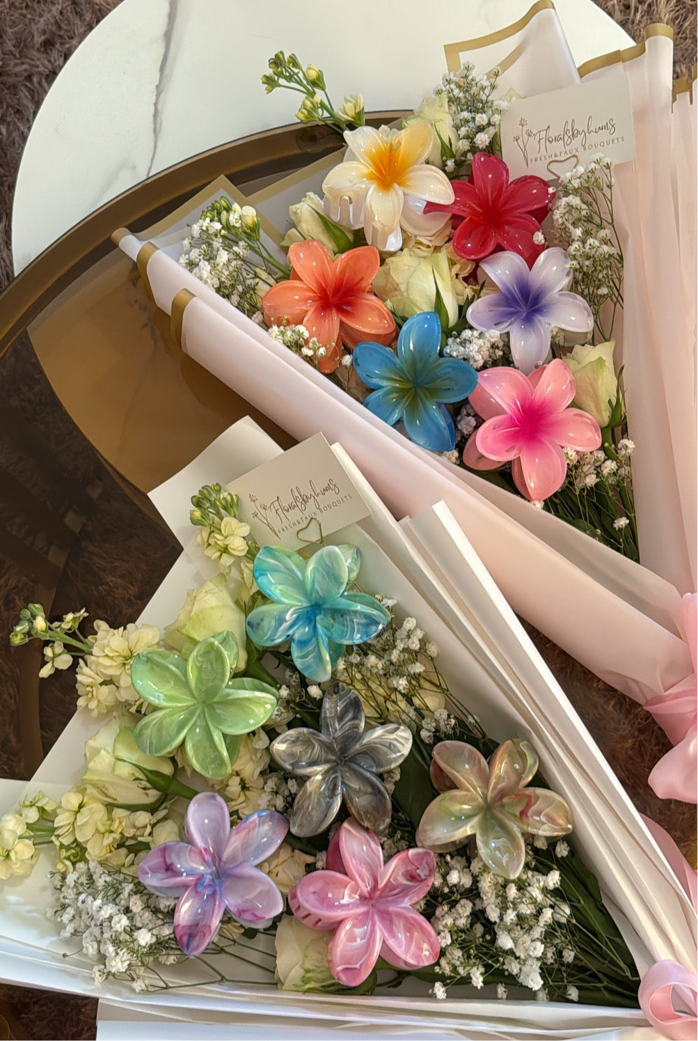 Floral claw clip bouquet