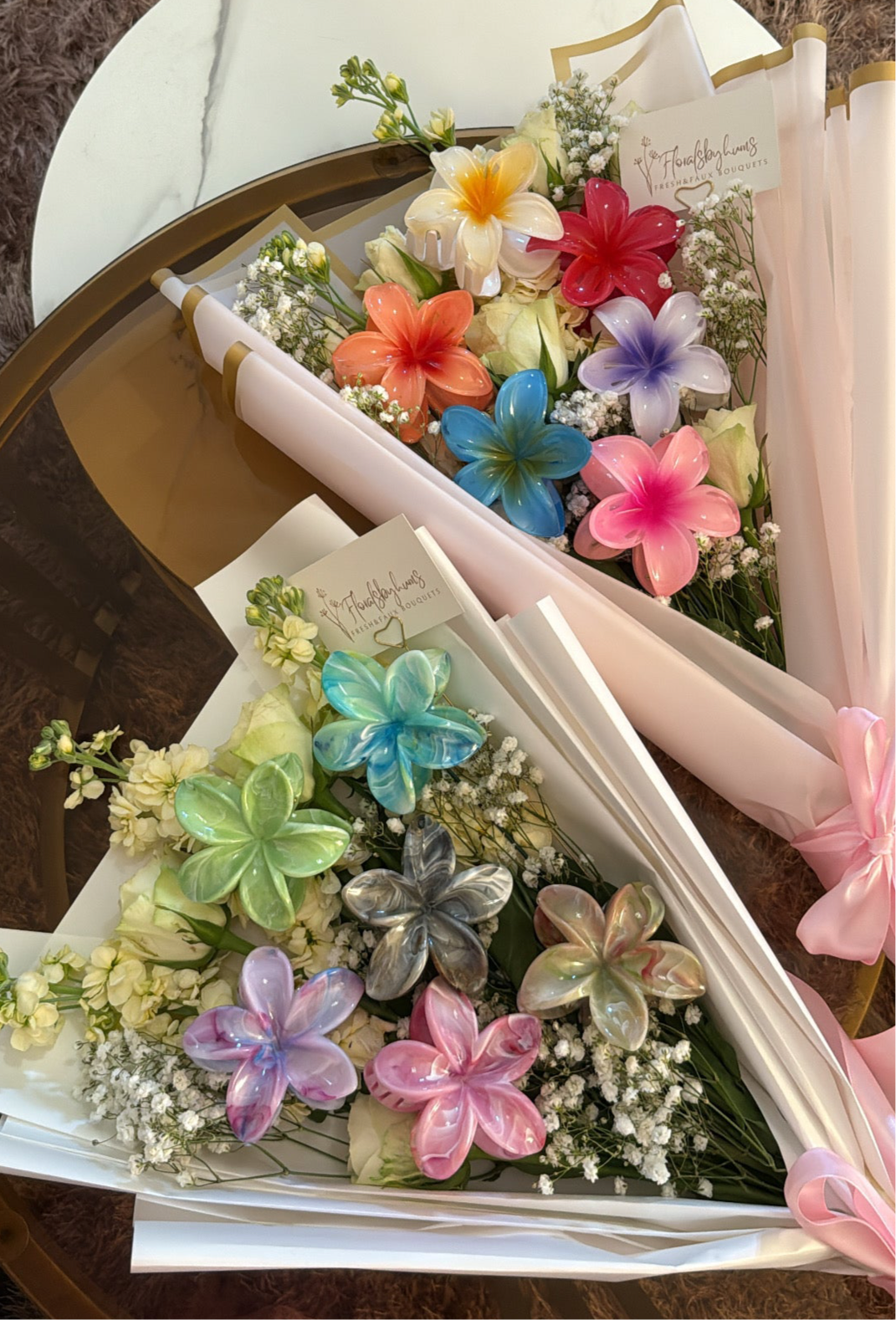 Floral claw clip bouquet
