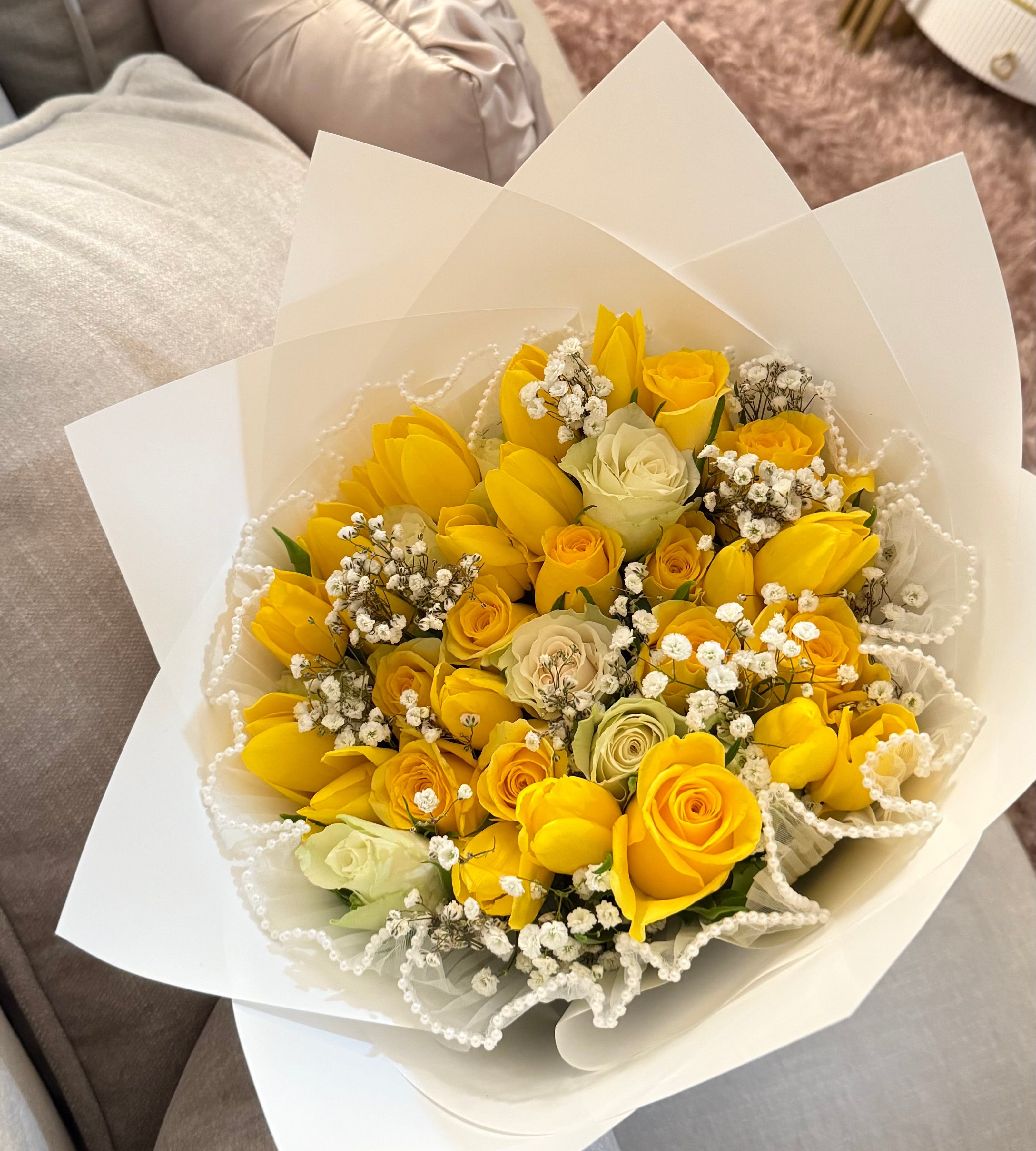 Yellow rose and tulip bouquet