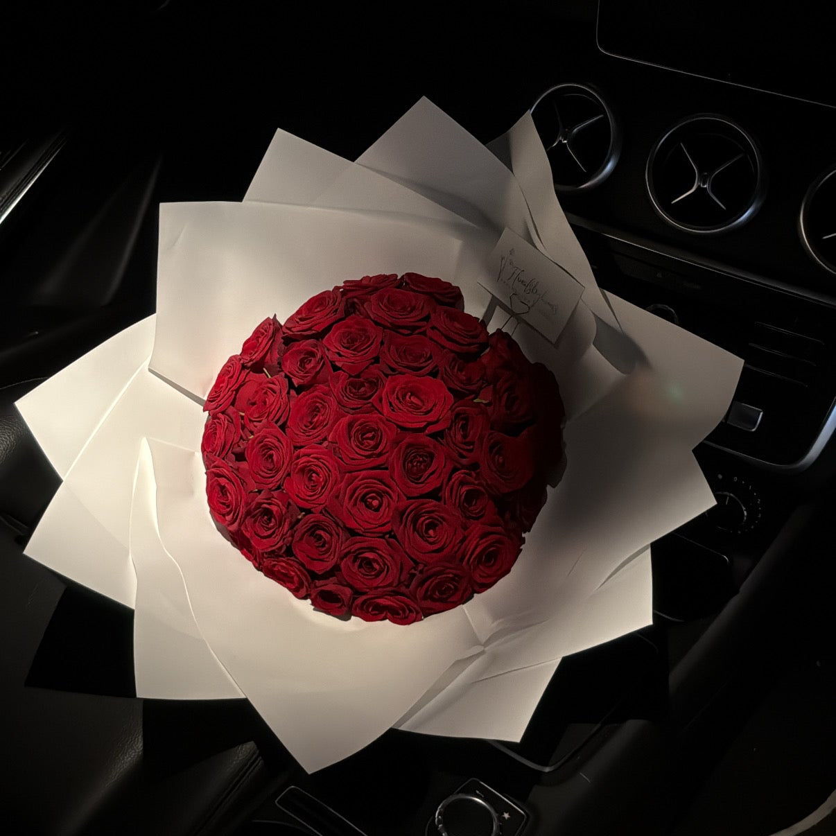 Premium rose bouquet - 30 stems